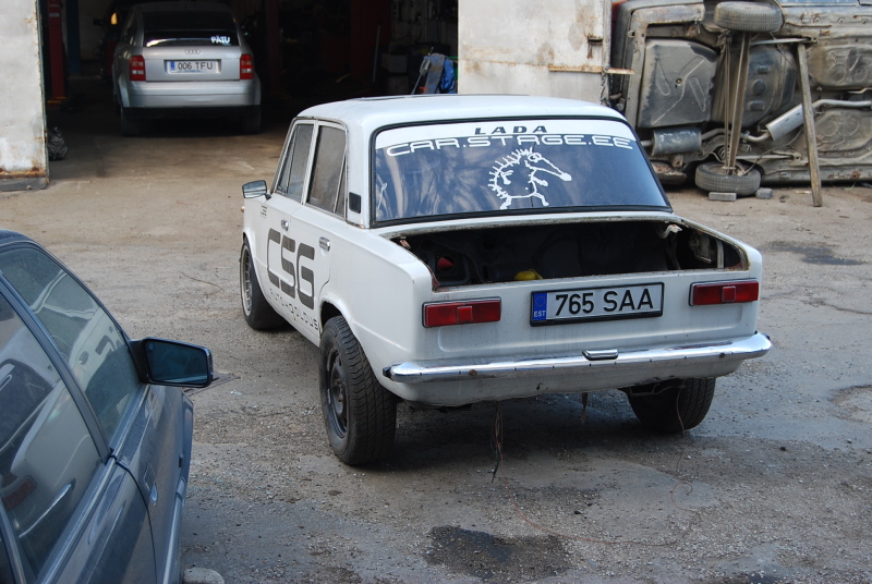 http://www.berg.planet.ee/lada/V8/six9.JPG